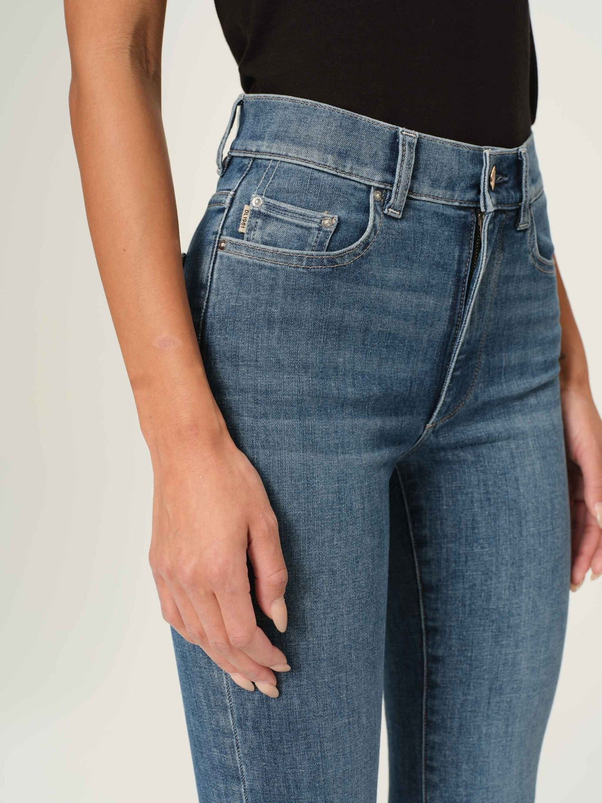 Bridget Boot: High Rise Instasculpt Crop Jean