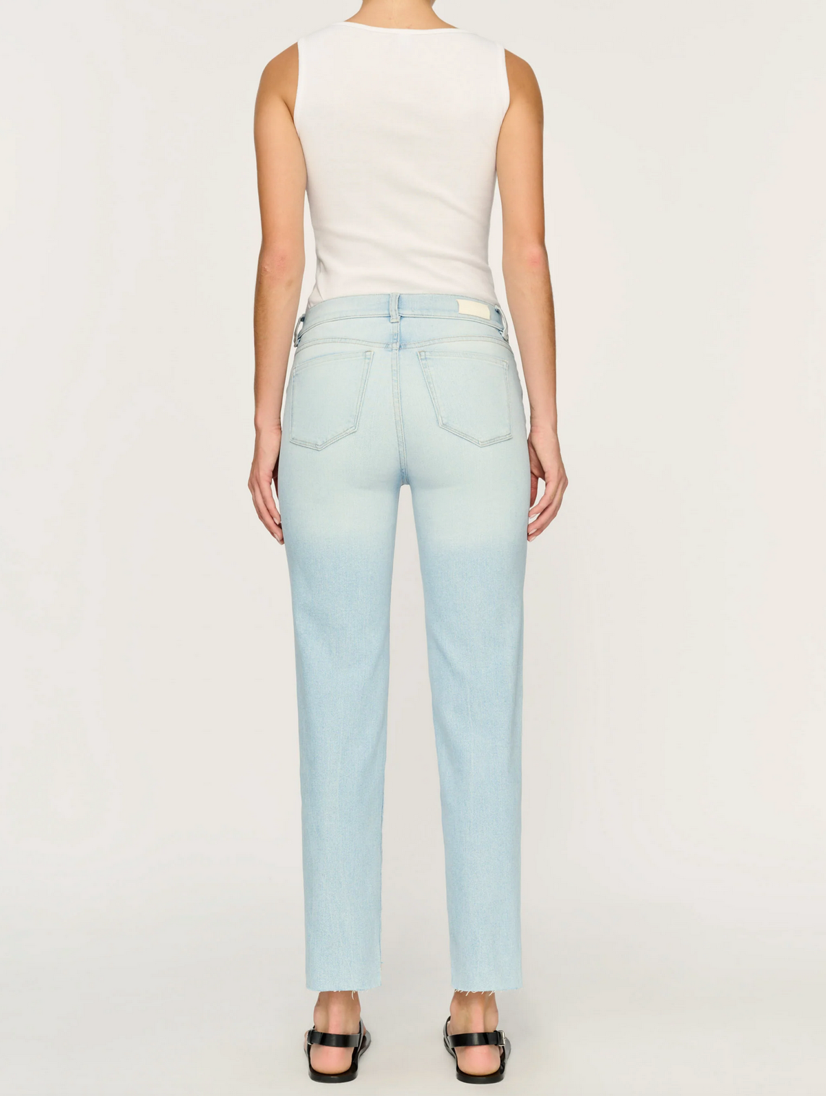 Mara Straight Mid Rise Instasculpt Ankle