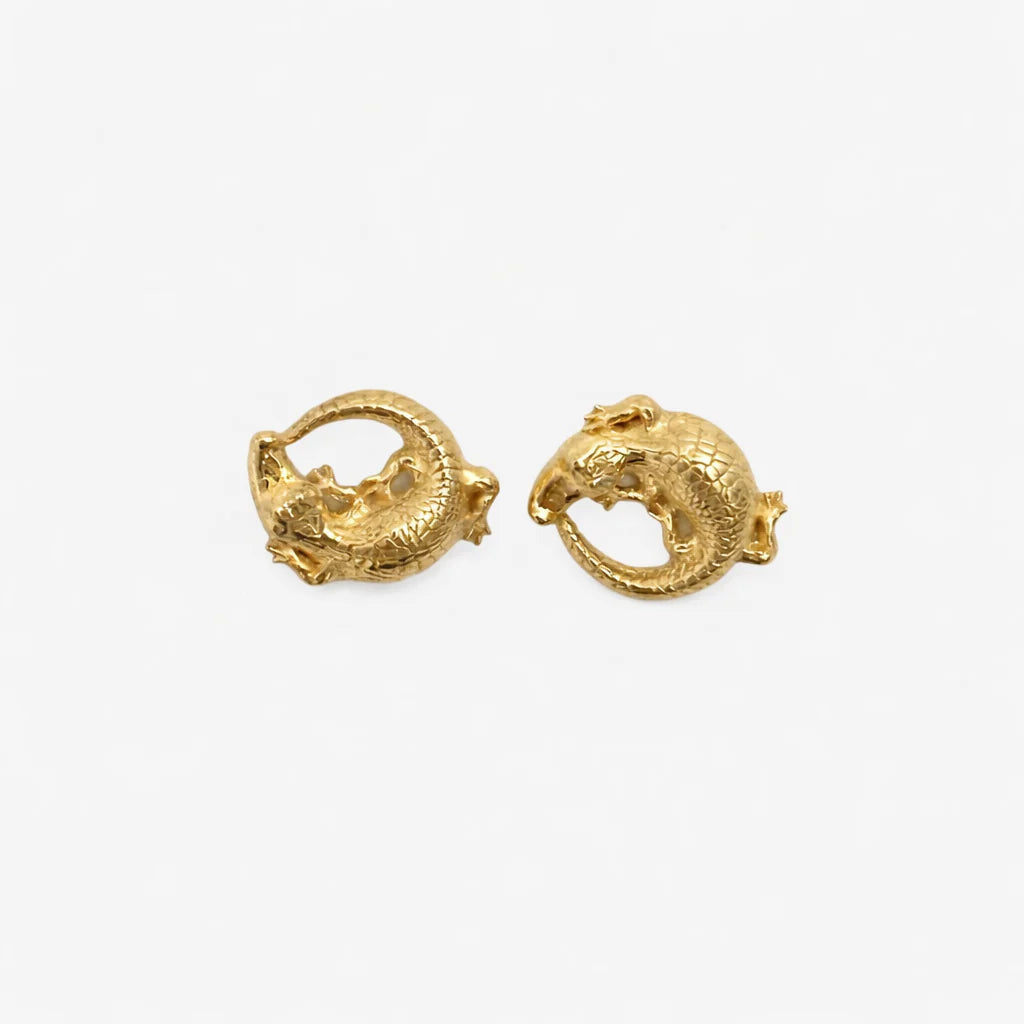 Alligator Studs