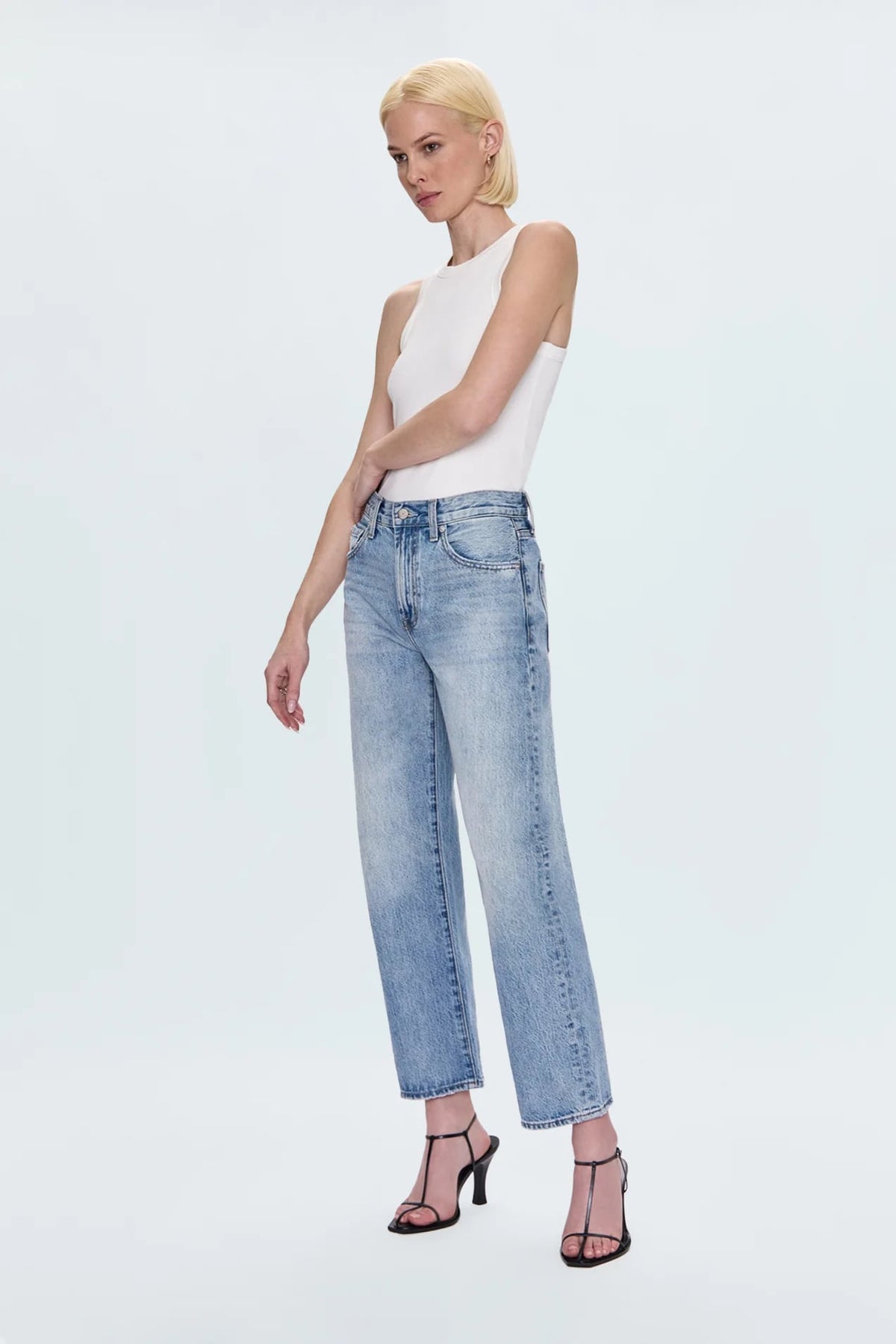 Lexi Mid-Rise Bowed Straight Jean