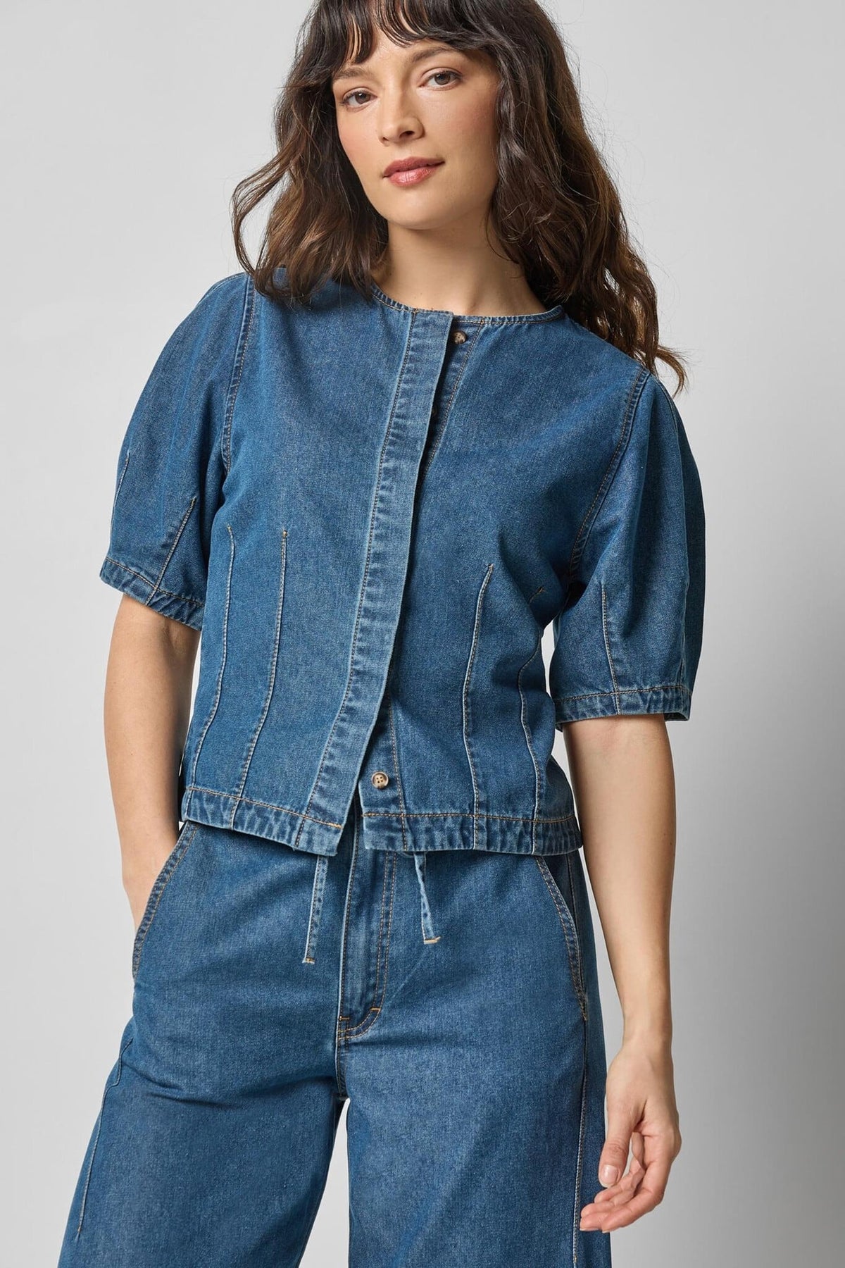 Full Sleeve Seamed Top