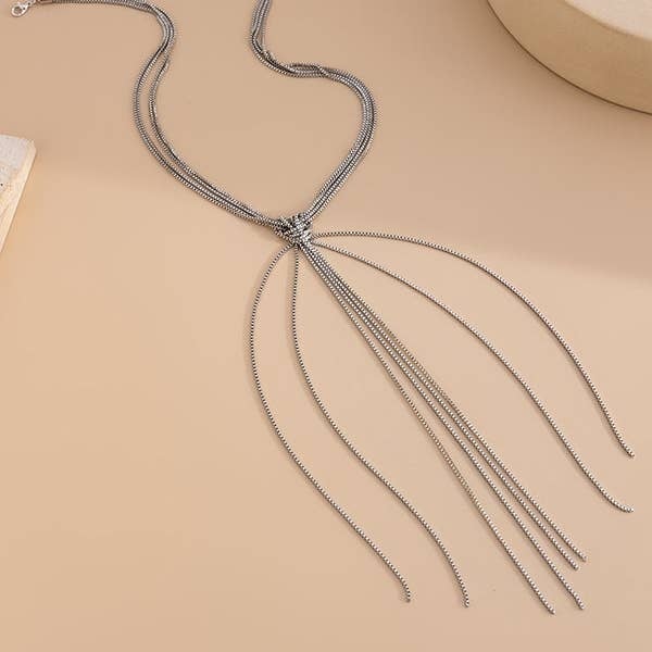 Tasseled Long Necklace