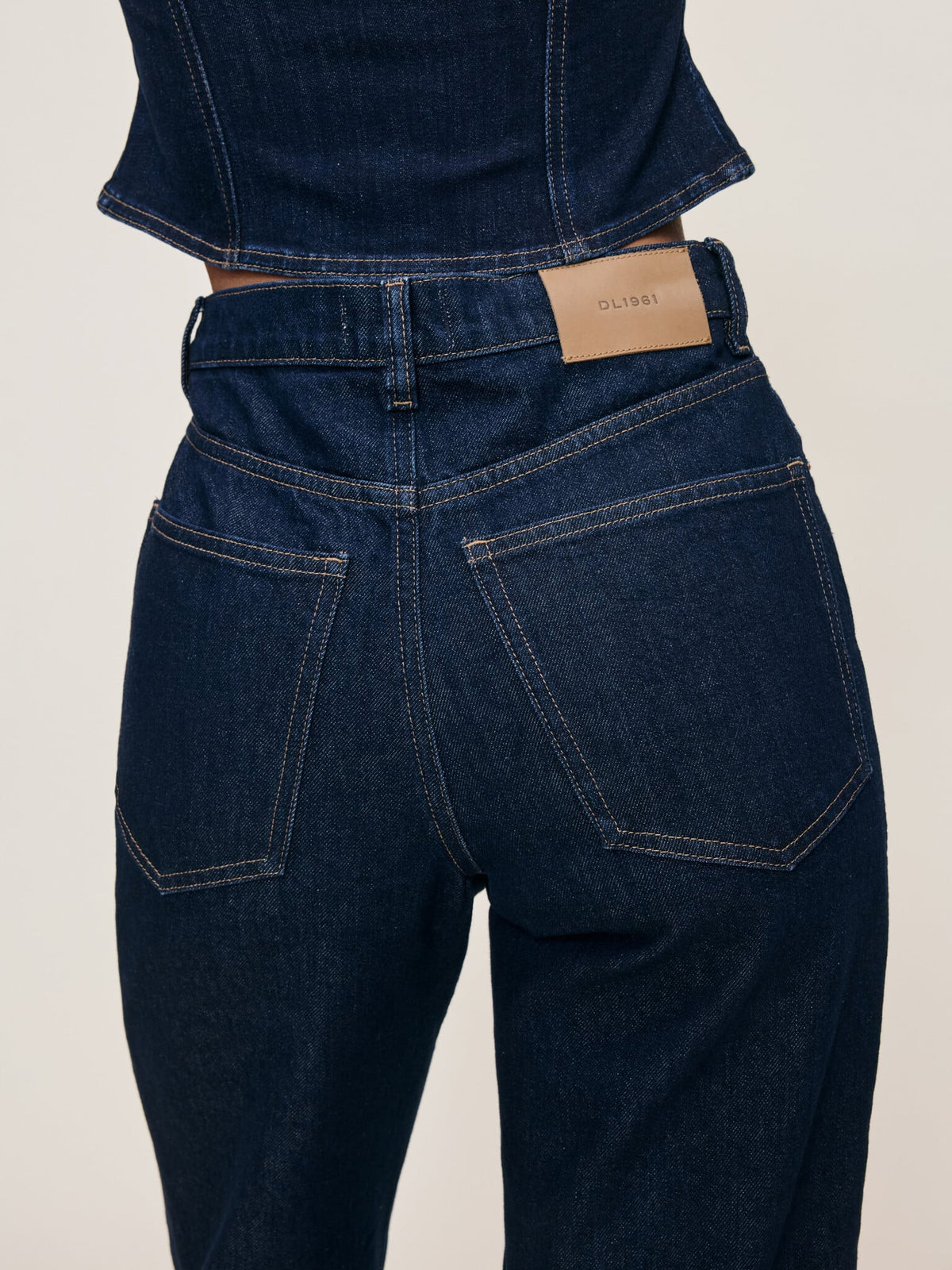 Kaylen Loose Straight High-Rise 32" Jeans