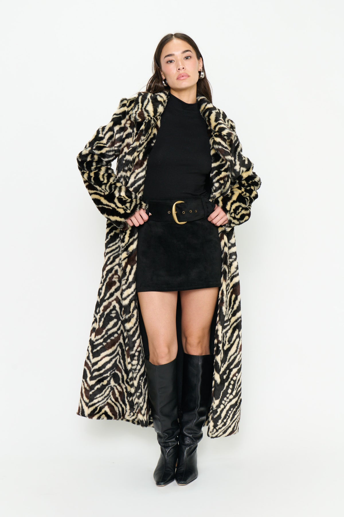 Miss Cindy Overcoat